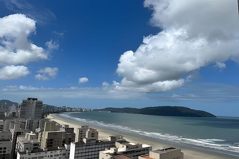 Suíte em flat no Gonzaga Stay Helbor