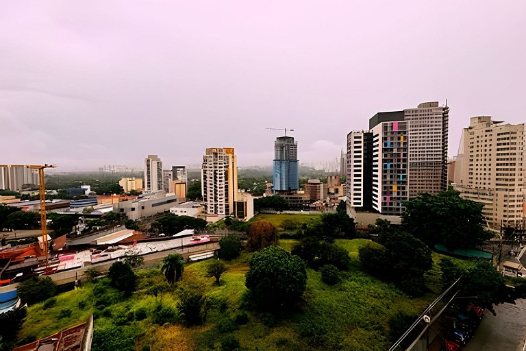 Studio em Pinheiros ao lado do metro
