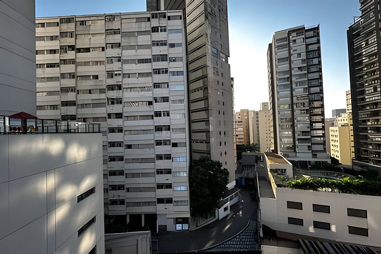 Apartamento próx à Av Paulista e metro Trianon SP2
