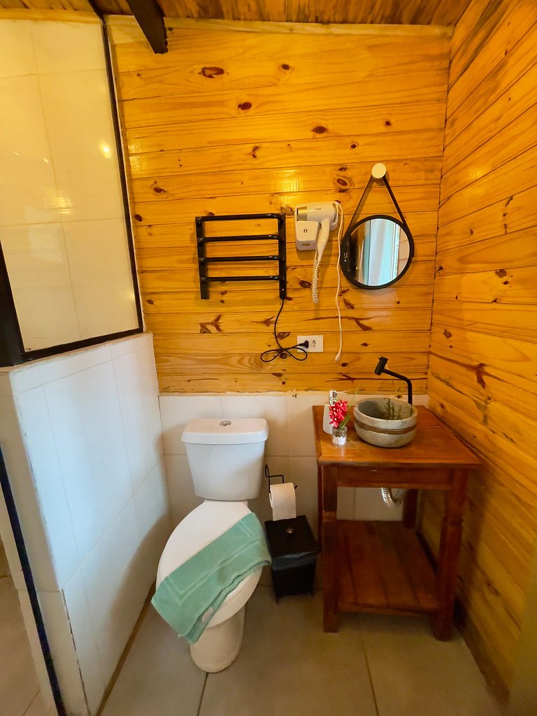 Chalé de Madeira Campos do Jordao CA1