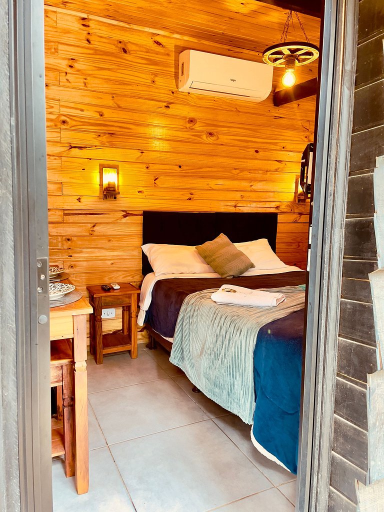 Chalé de Madeira Campos do Jordao CA1