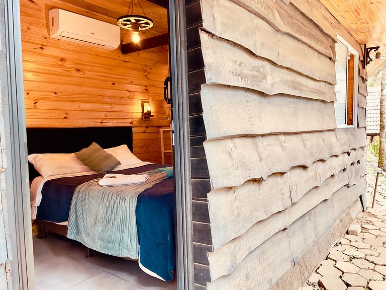 Chalé de Madeira Campos do Jordao CA1